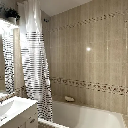 Apartman Lets Holidays Big Terrace And Bbq Tossa de Mar