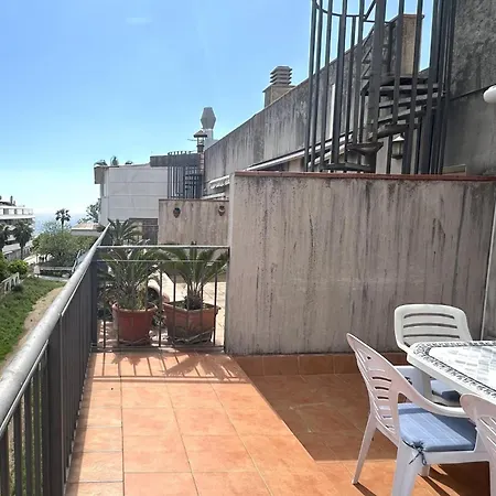 Big Terrace And Bbq טוסה דה מאר