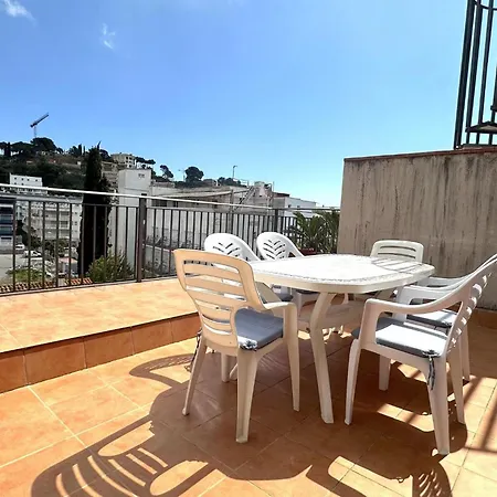 Lets Holidays Big Terrace And Bbq *